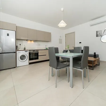 Apartman 1 Bedroom Flat In Aglatzia *