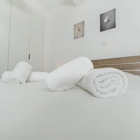 Apartman 1 Bedroom Flat In Aglatzia